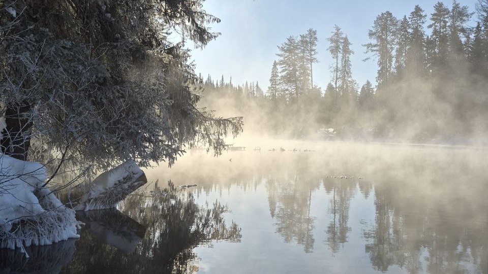 Сегодня утром мы встретили рассвет на Тёплом озере