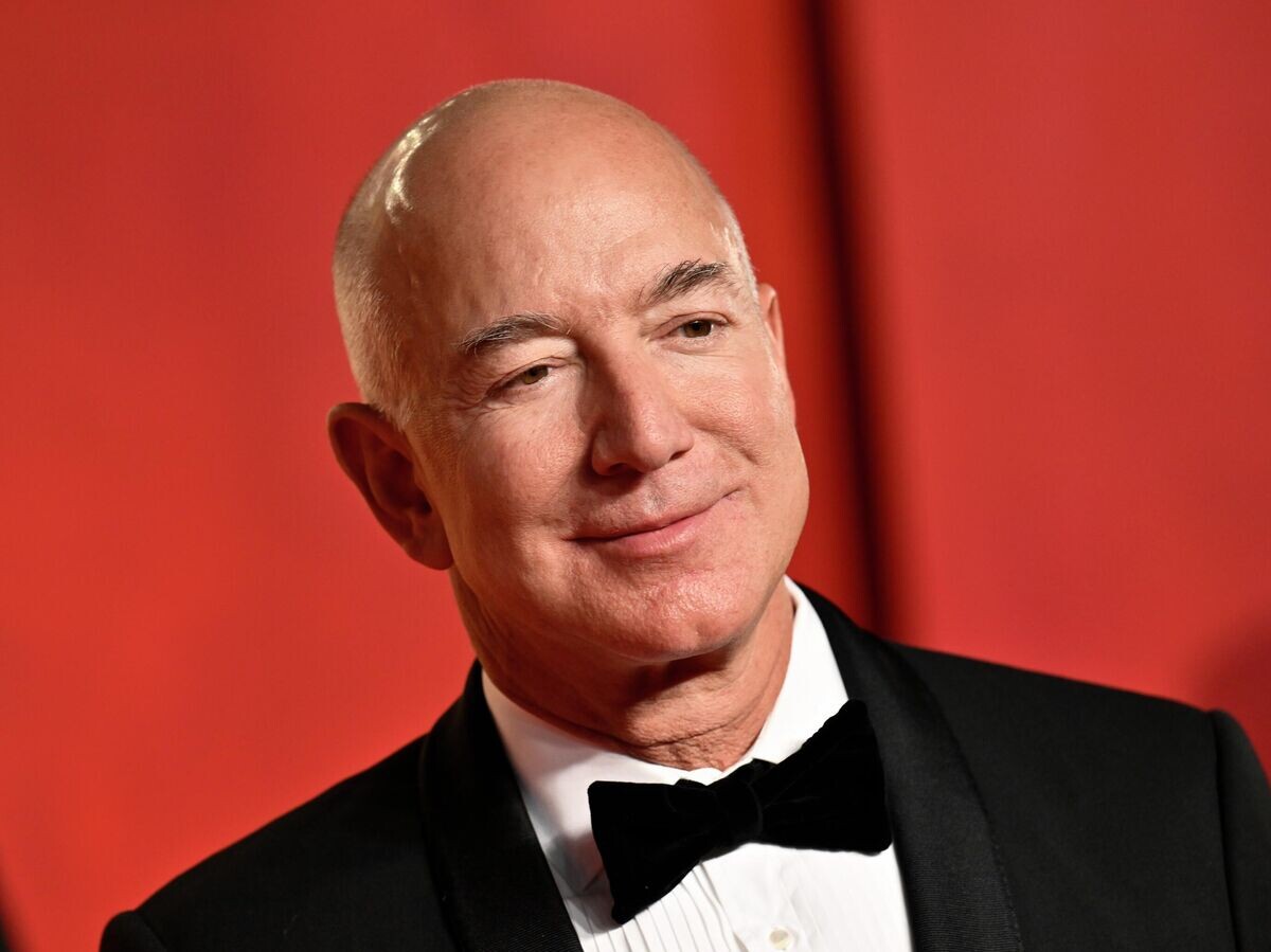    Джефф Безос прибыл на вечеринку Vanity Fair | © AP Photo / Evan Agostini