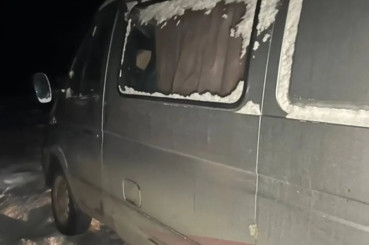    В машине на берегу Волги под Саратовом обнаружили тела двоих мужчин