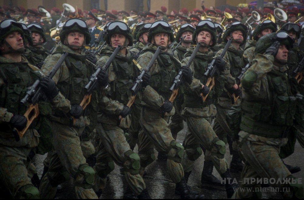    Кировский боец под обстрелом восстановил линию связи в зоне СВО