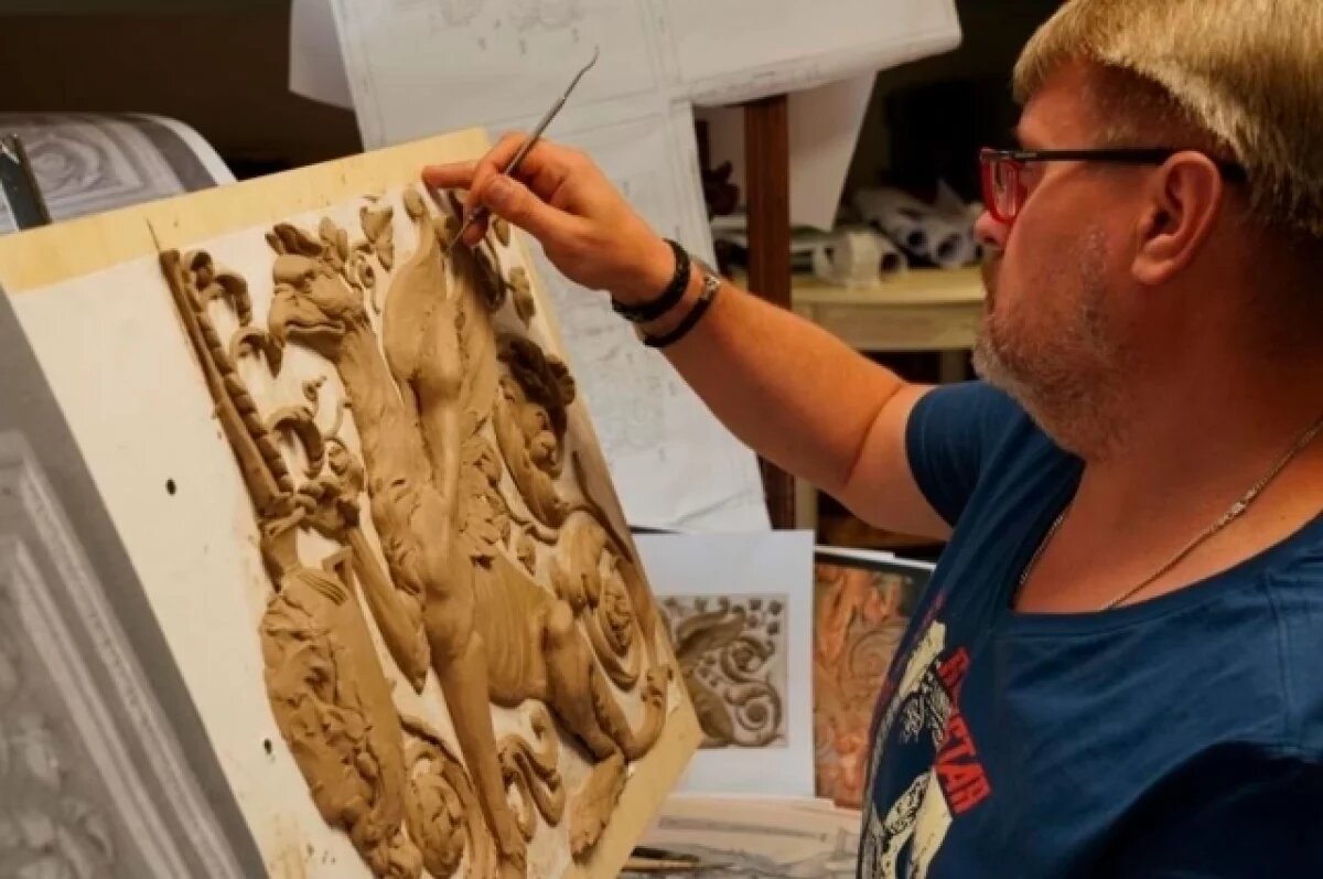    В Советске восстановили историческую башню с драконами