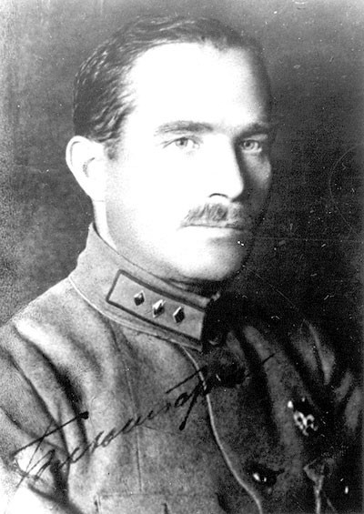 Командарм-5 Жан Блюмберг.