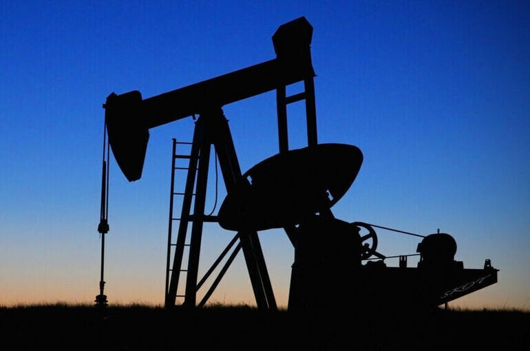 Цены на нефть достигли максимумов с середины 2022 года