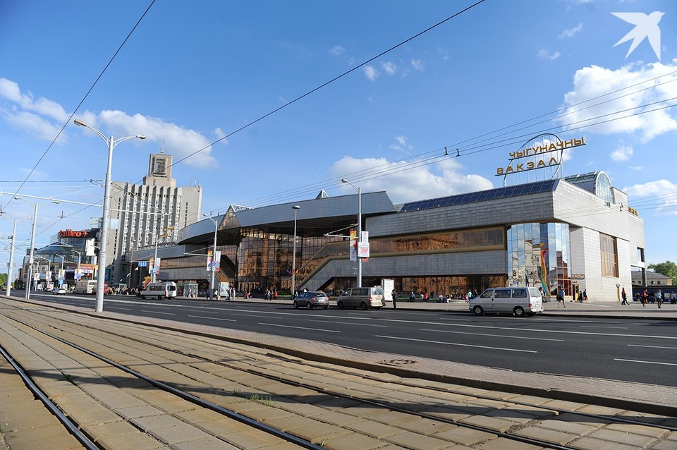    Крупные торговые центры в последние годы стали популярными местами, где на тусовки собираются минские подростки. Фото носит иллюстративный характер. Иван ВИСЛОВ