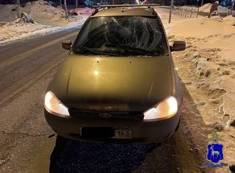 Переходил дорогу на красный: в Тольятти водитель сбил 30-летнего мужчину