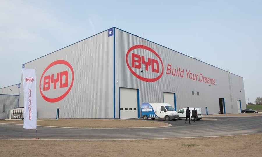 Китайские бренды усиливают давление на европейский автопром