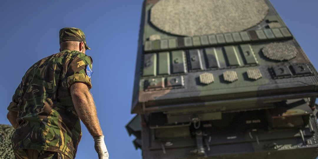 Дырявое решето вместо щита: западная система ПВО пасует перед роем дешевых беспилотников