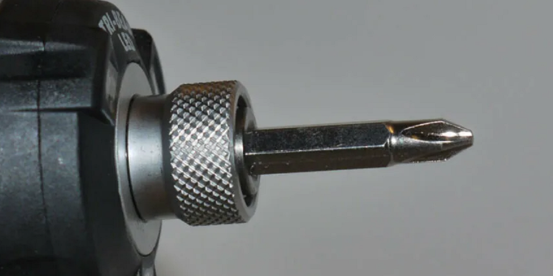 Ошибка при выборе биты, которая убивает шуруповёрт: расшифровываю маркировку бит – PH, PZ и цифры