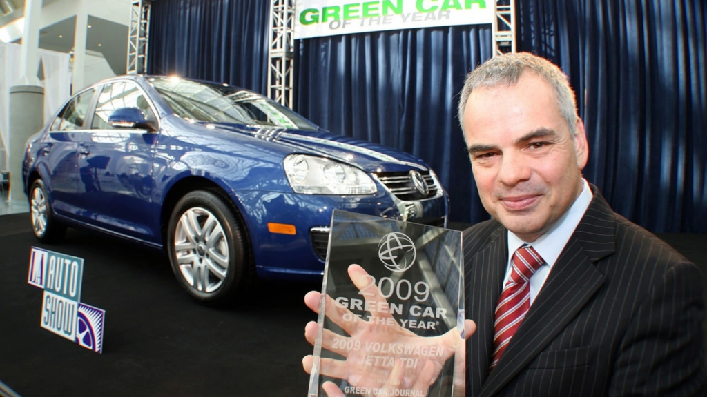      Глобальный обман: гибридные автомобили оказались втрое вреднее, чем заявляют производители
