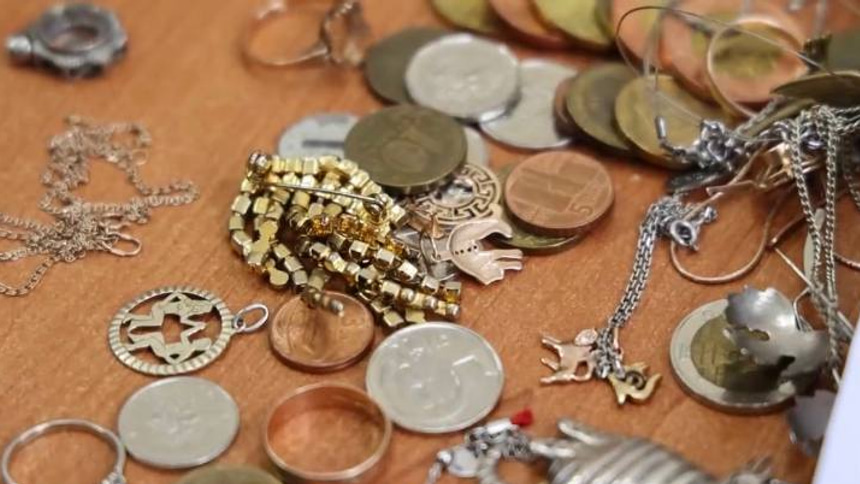 В Омске будут судить иностранцев, обокравших пенсионерку ради похода в сауну