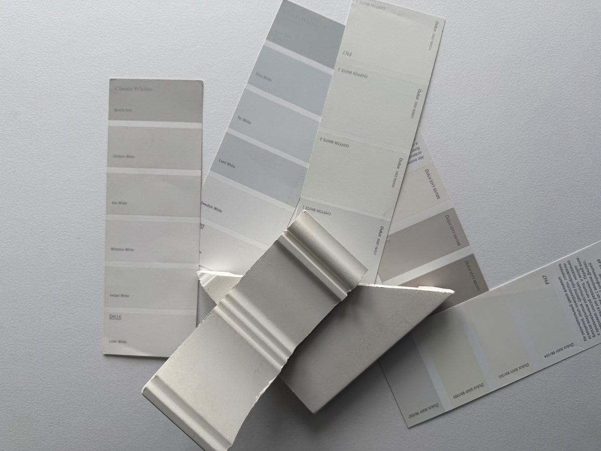 Нейтральные оттенки краски. Фото собственность автора.