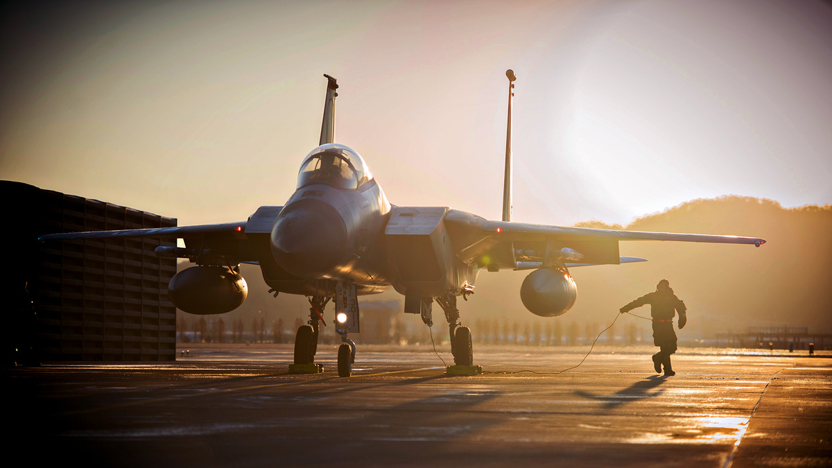    Истребитель ВВС США F-15C/GLP