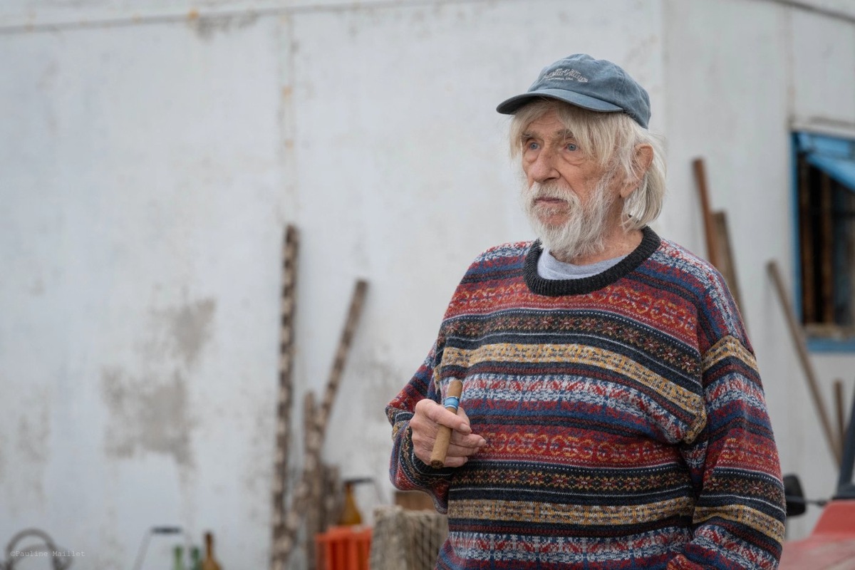    Пьер Ришар представляет: фильм об отшельнике и сбежавшем медведе можно увидеть в Югре