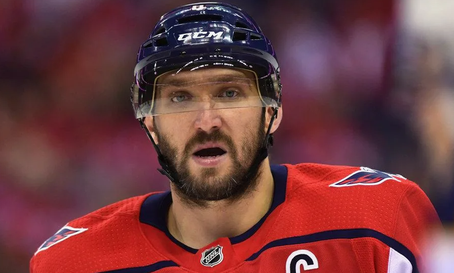 Эпоха Великого заката Овечкина: Как руководство его команды начало строить будущее без своей главной легенды