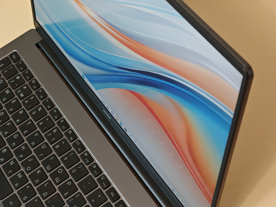 экран ноутбука Honor MagicBook x16 Plus