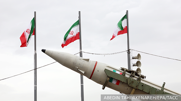     Фото: ABEDIN TAHERKENAREH/EPA/ТАСС   
 Текст: Алексей Дегтярёв