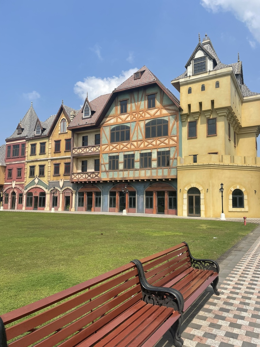 Парк развлечений VINWONDERS (ВИНВОНДЕРС), остров Фукуок, Вьетнам, февраль, 2025