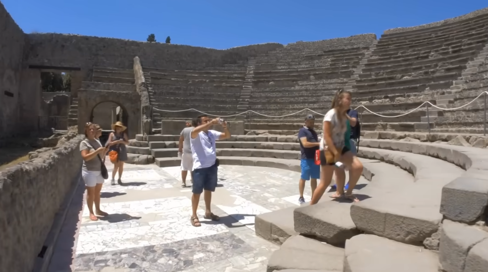 Места для экскурсий и променада на отдыхе в апреле