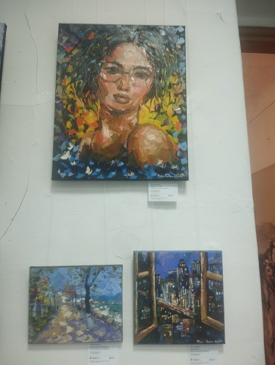 Очень интересны портреты в стиле пуантелизм