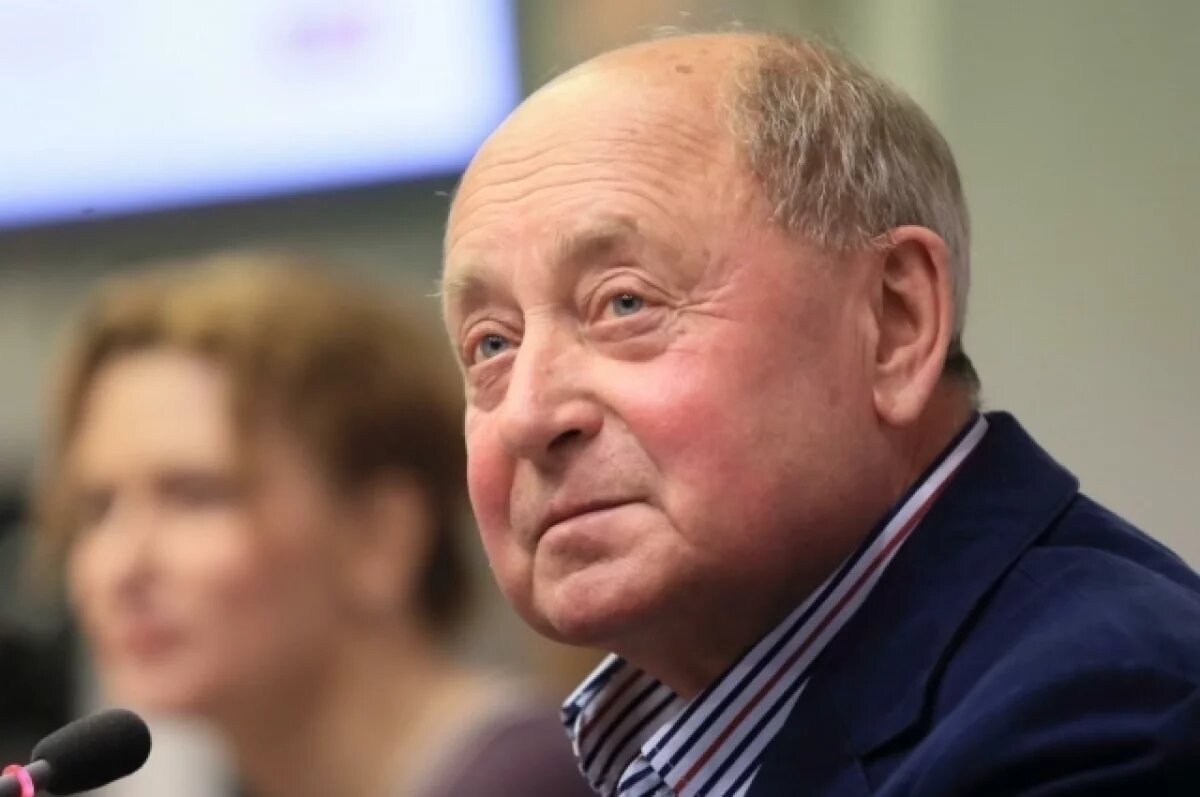    Тренер чемпионов.