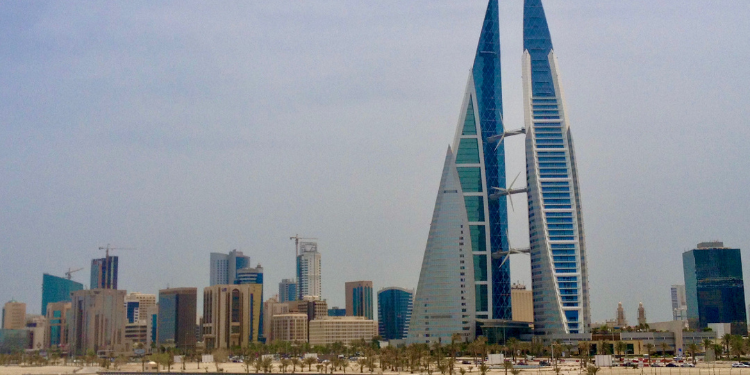 Бахрейн: Неужели ветряки на небоскребе могут работать? (Спойлер - да, еще как)