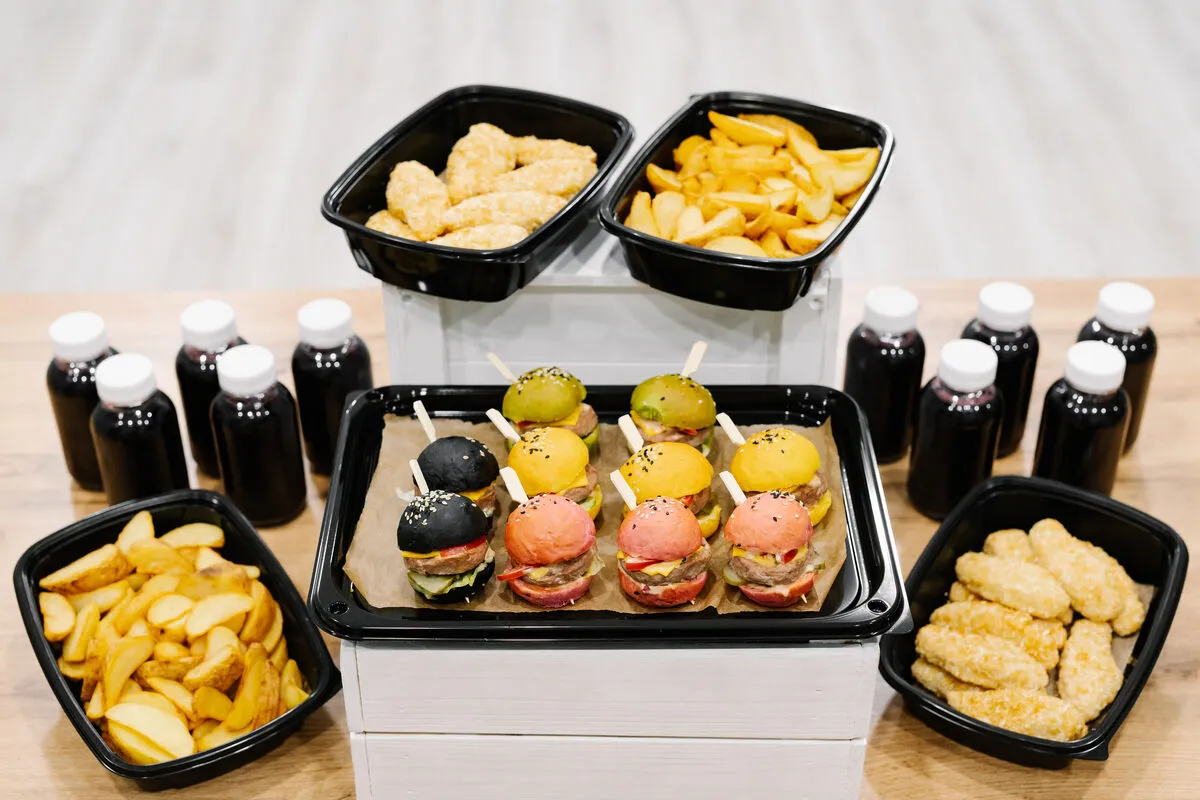 Фуршетный сет с мини-бургерами на 10 персон