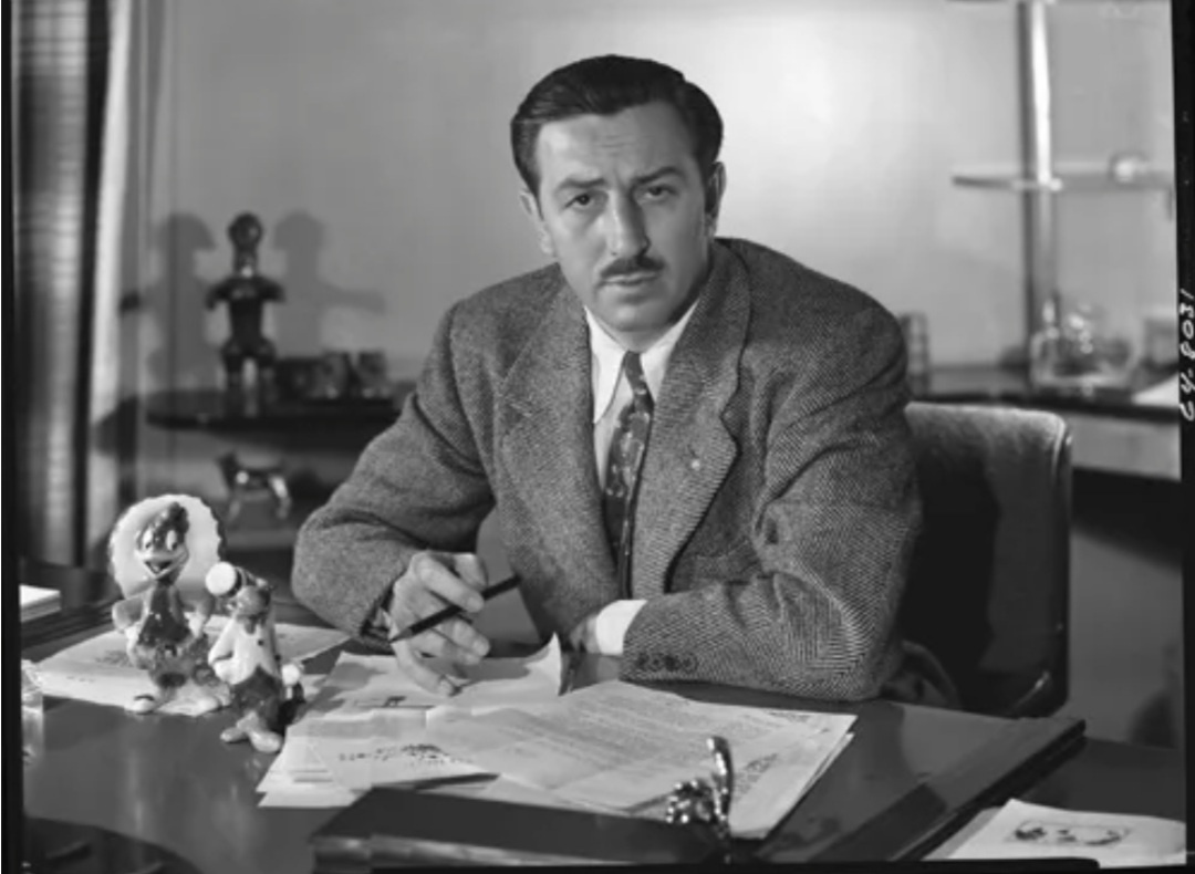 Уолт Дисней