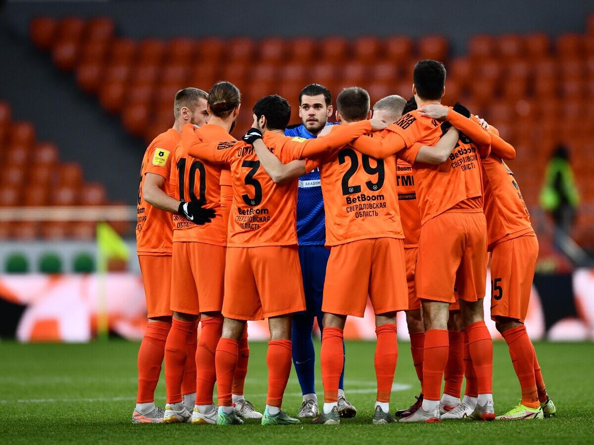   Футболисты "Урала" | © РИА Новости / Павел Лисицын