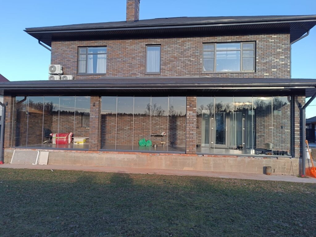    frameless-glazing-veranda-solutions ООО «Стеклопроект»