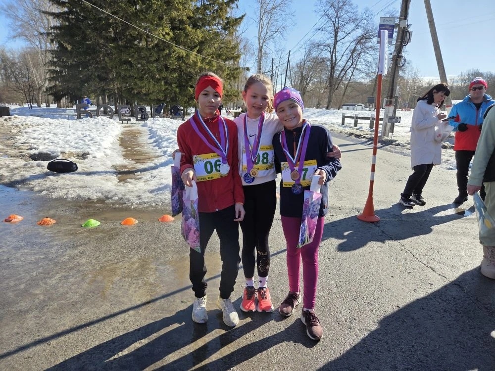 Вот они, победительницы дистанции 1.4 км