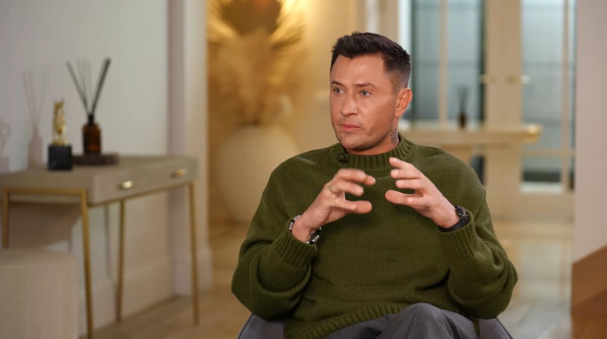    Павел Прилучный. Кадр из интервью FAMETIME TV