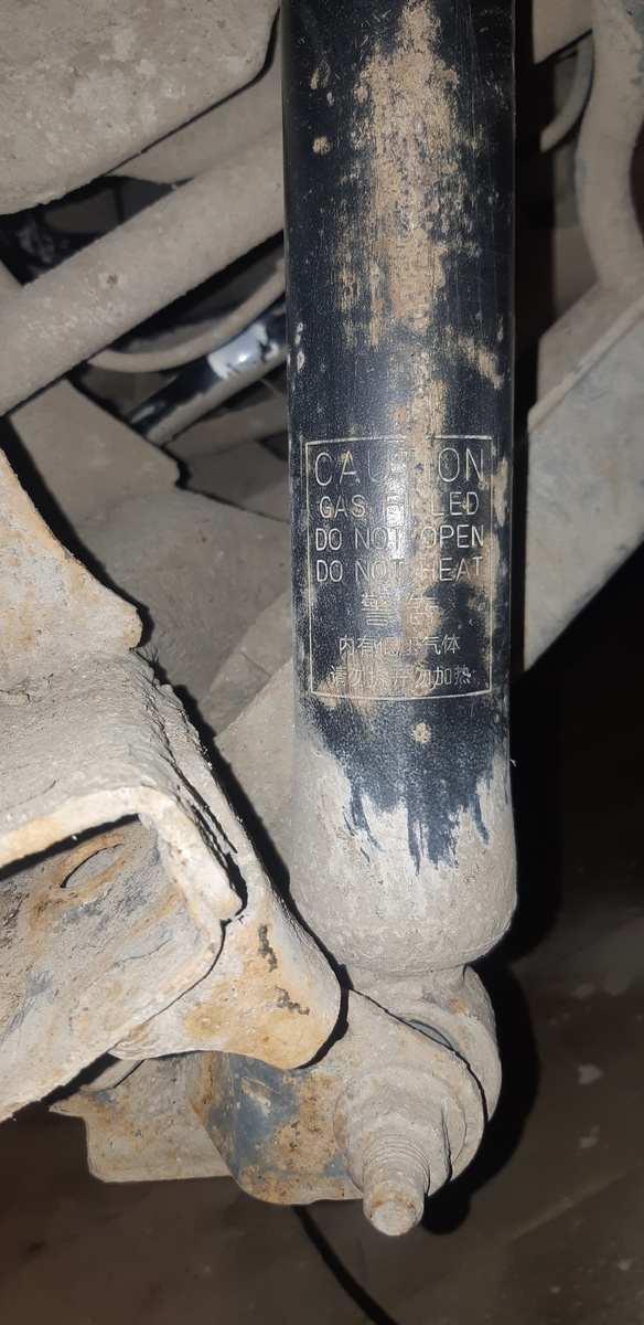 02 маркировка заднего амортизатора