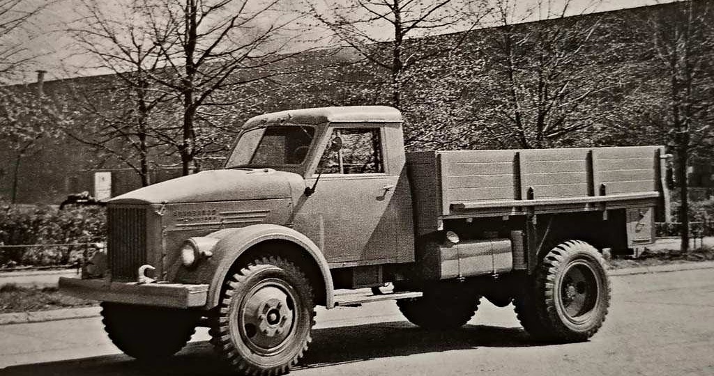 Полтора десятка модификаций и 25 лет службы: почему ГАЗ-51 был самым популярным грузовиком в СССР