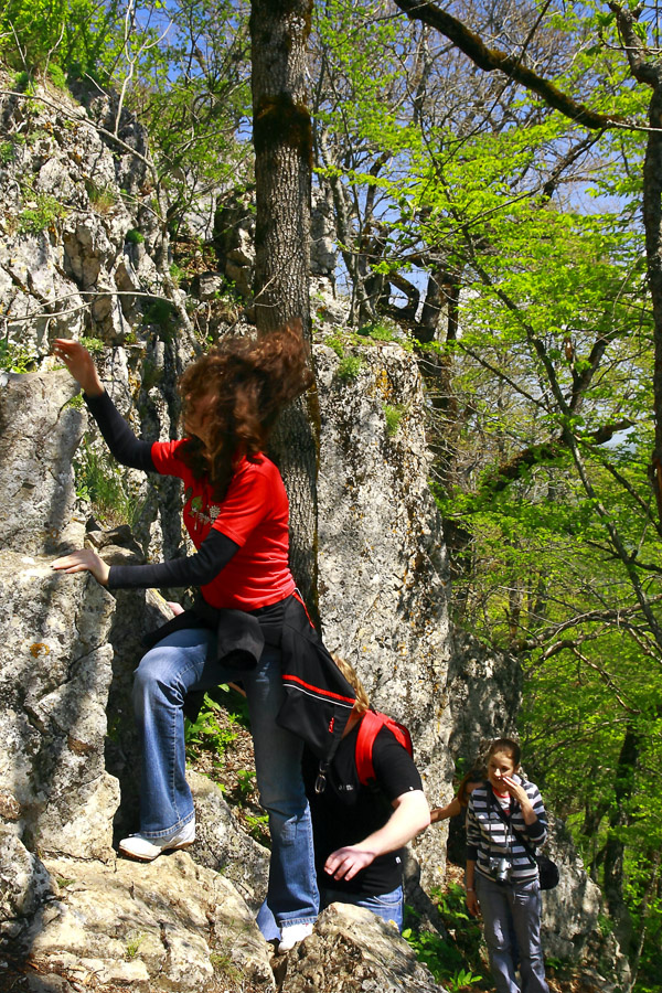 Да, еще и студентами рвущимися из аудиторий на природу в горы