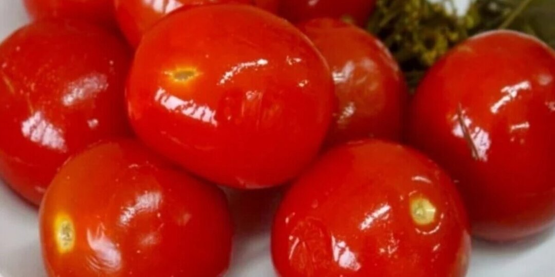 Солёные помидоры со вкусом дубовой бочки
