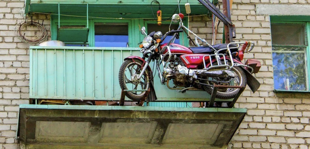 Зимнее хранение мотоцикла)))