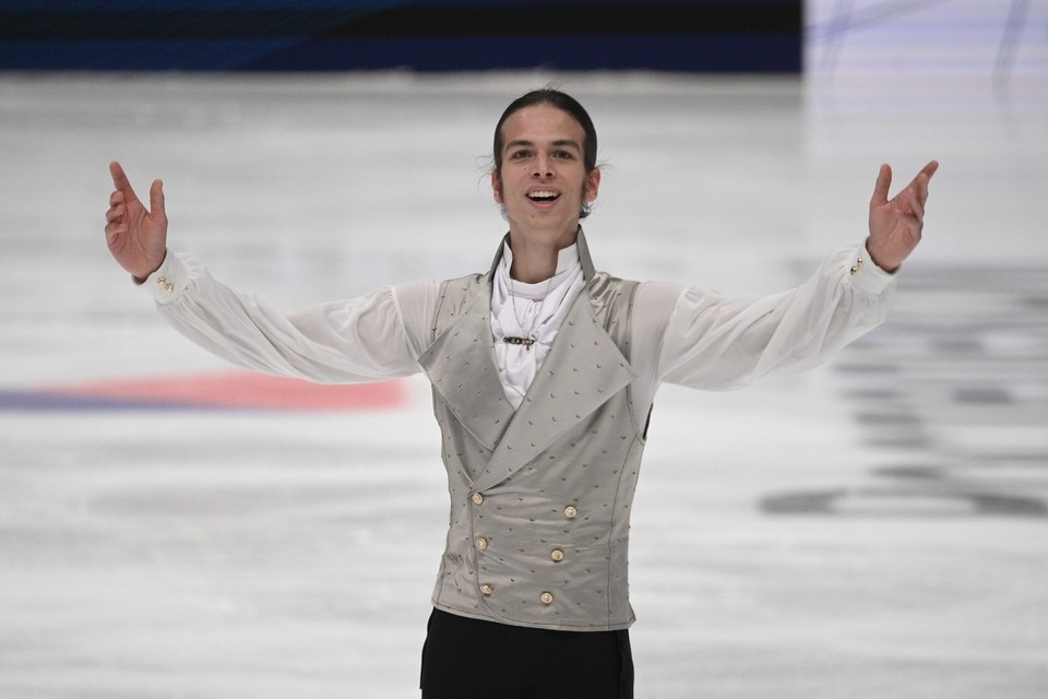    Петр Гуменник выиграл золотую медаль Гран-при России по фигурному катанию. Алексей БУЛАТОВ