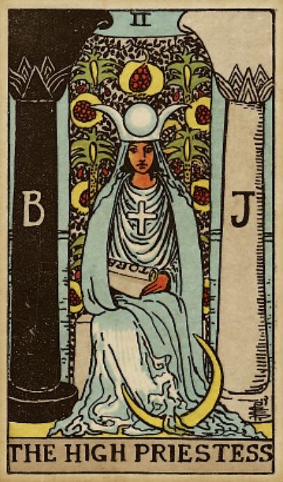 2 - Верховная Жрица