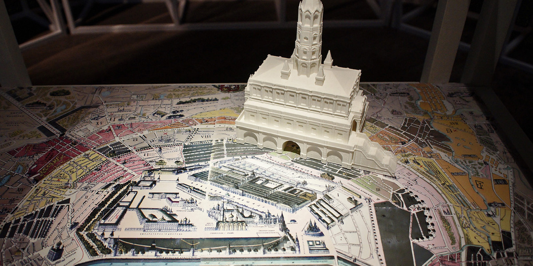 «Город на память». 1043. Сухаревка. Сухарева башня и храм Троицы