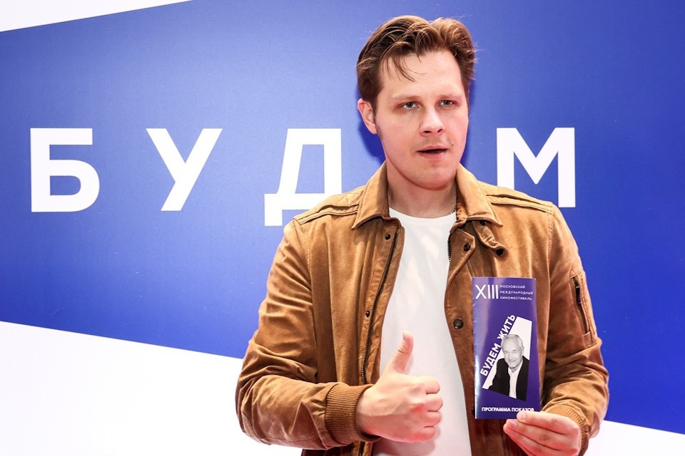    Сергей Шароватов известен по сериалам «Чикатило» и «Фишер». Фото: Софья Сандурская/ТАСС