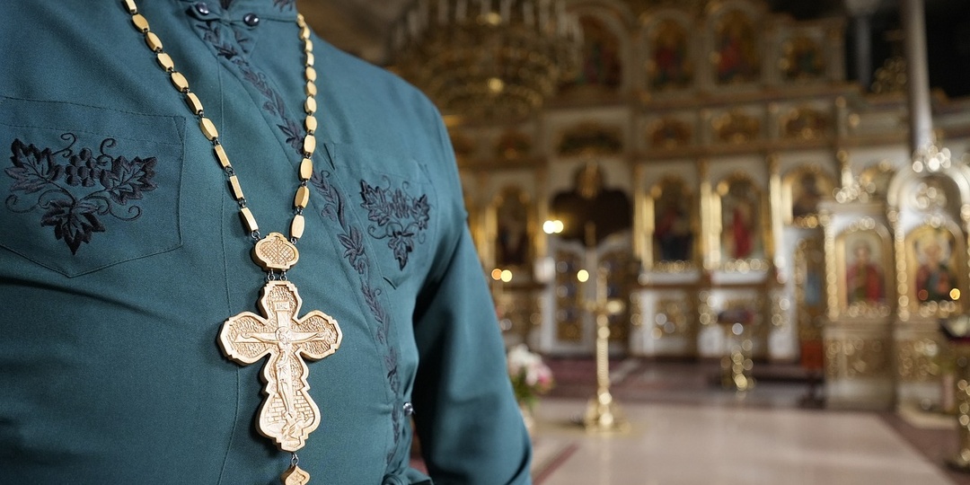 Иеромонах назвал причину, почему женщинам запрещено становиться священниками