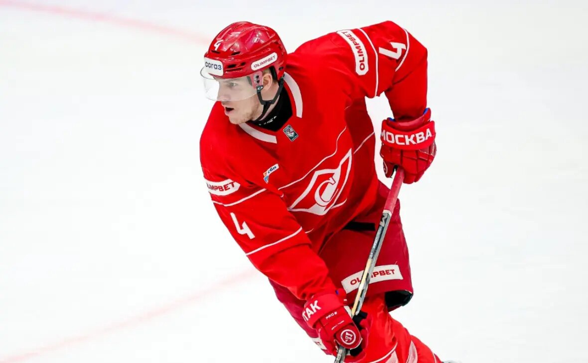    Источник: Джозеф Кин Фото: Официальный сайт ХК «Спартак» (Москва). rbc.ru Оливия Ильинская