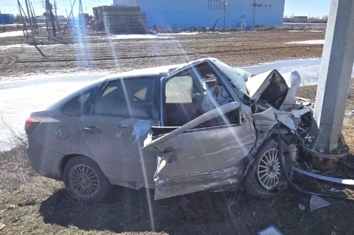    Двое погибли в аварии с двумя «Ладами» под Волгоградом