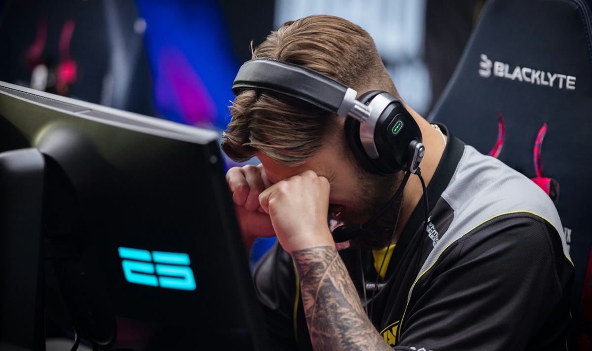     30 июня 2025 года организация Natus Vincere объявила о переводе Джустинас jL Лекавичус в инактив