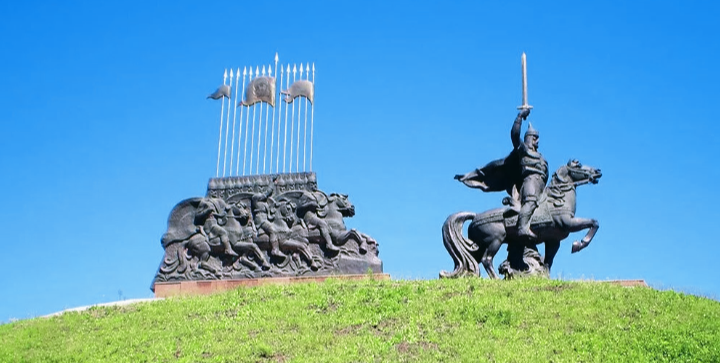 Памятник князю Игорю