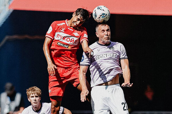 Артем Дзюба в матче «Акрон» - «Спартак» / ФК «Спартак»   📷