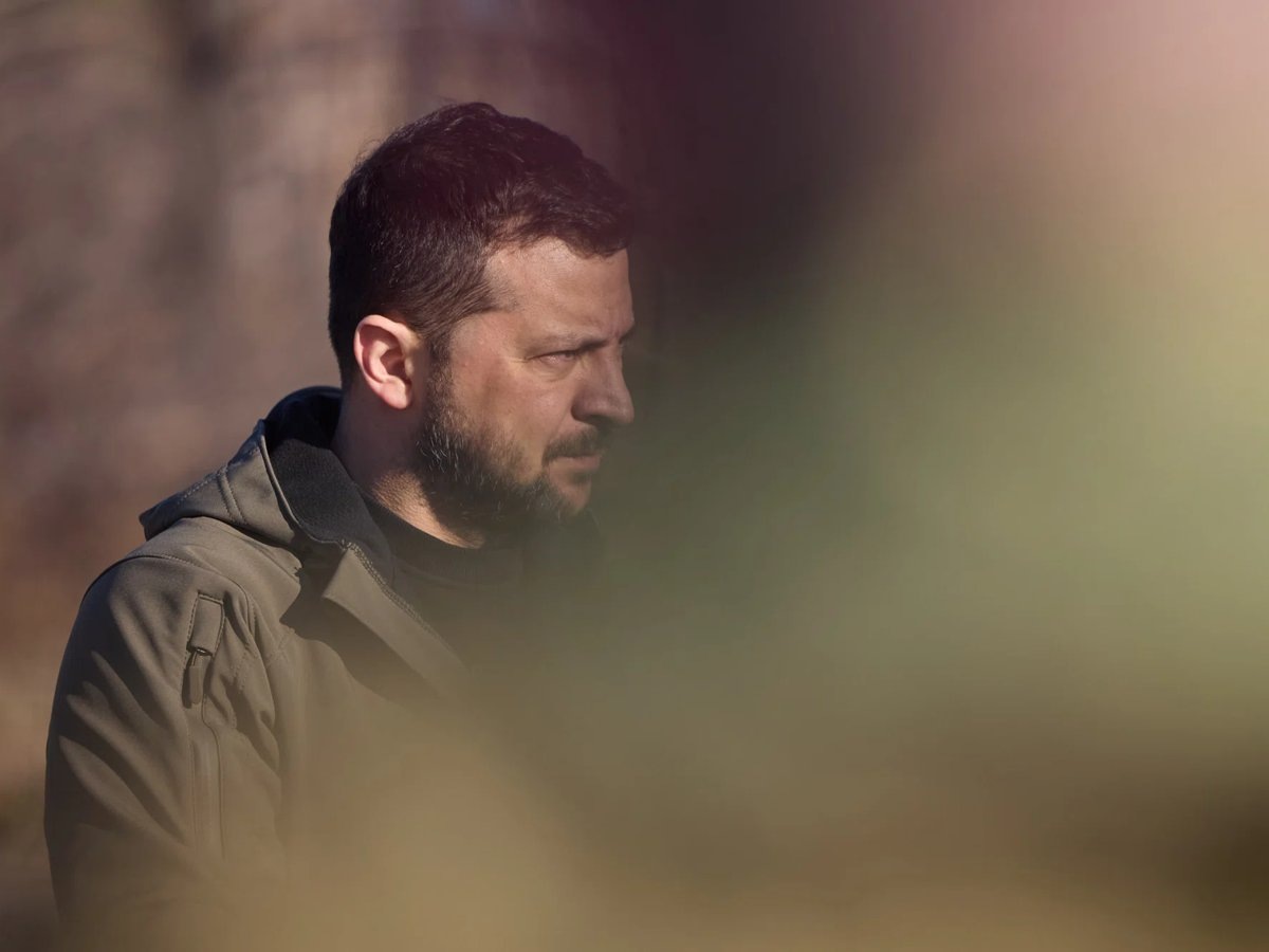     Владимир Зеленский собирается использовать конфликт на Ближнем Востоке в личных целях