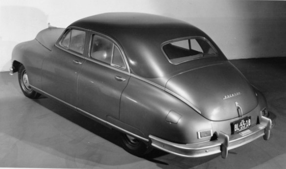 Седан Packard Eight De Luxe