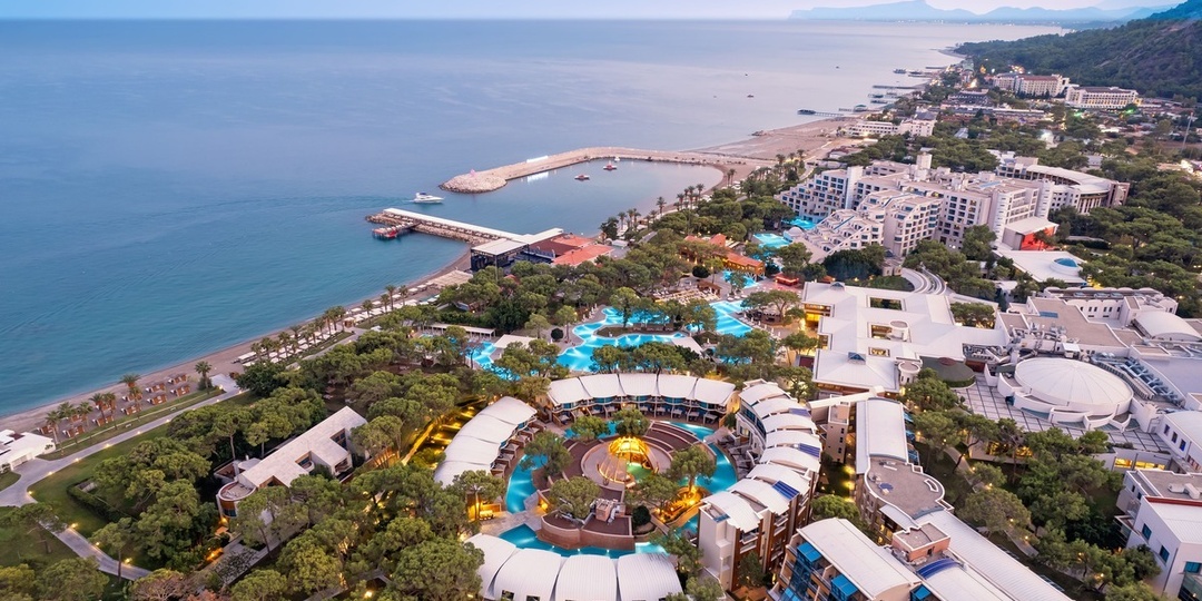 Отель Rixos Sungate Club Diamond - The Land Of Legends Free Access 5*