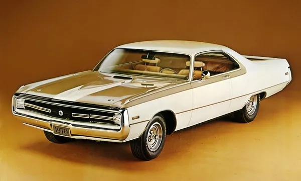 Самым большим и роскошным из автомобилей, созданных Hurst, был Chrysler 300H 1970 года 